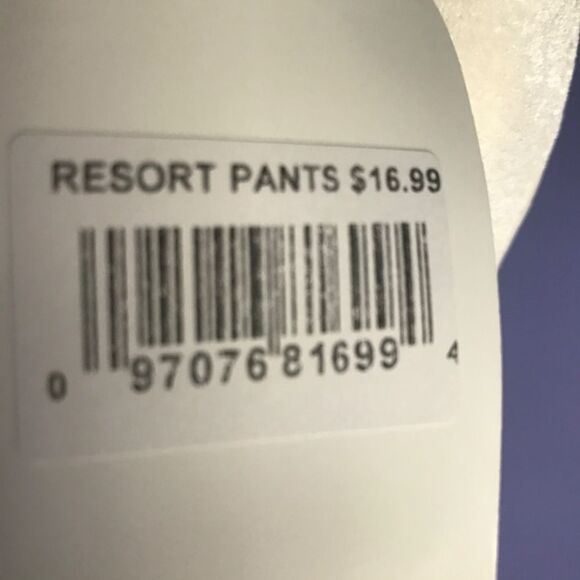 Island Beach Resort Pants in bright, vibrant colors - Picture 7 of 8